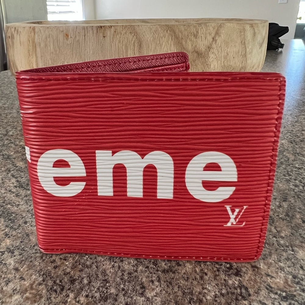 Supreme Red Men’s Wallet
